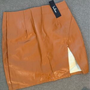 Luxe Caramel Leather Pencil Skirt
